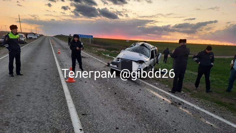 Молодой водитель внедорожника погиб на трассе в Новоселицком округе