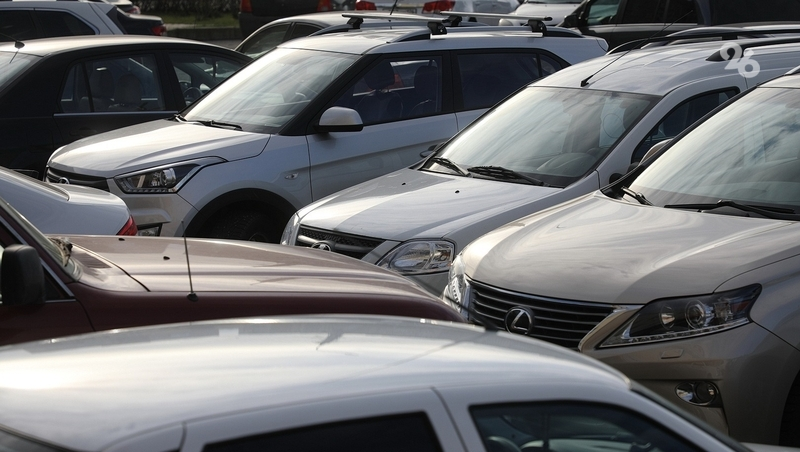 Две парковки на 30 мест обустроили в новом сквере Железноводска