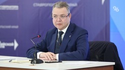 Политолог Листратов: Глава Ставрополья по примеру президента создаёт комплекс мер по поддержке волонтёров