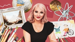 «За каждой картиной — судьба человека»: обладательница премии мира Гузи о культурной дипломатии