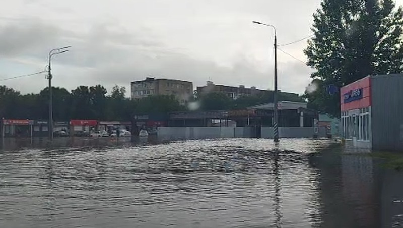 Из-за подтопления трассы временно ограничен въезд в Солнечнодольск