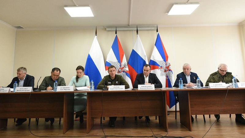Члены «Единой России» представят президенту страны новые законы по дополнительным соцгарантиям участникам СВО