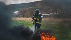 Три крупных пожара удалось ликвидировать за сутки на полях Ставрополья