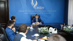 В Ставрополе ректор СКФУ встретился с молодыми учёными, получившими гранты