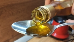 Больше всего омега-3 содержится в льняном масле — эксперты Роспотребнадзора