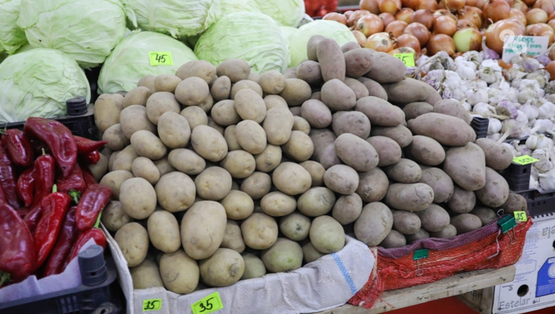 Лук, картошка и яблоки подешевели на Ставрополье за неделю