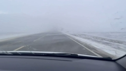 Сотрудники ГИБДД предупреждают водителей о непогоде в Петровском округе