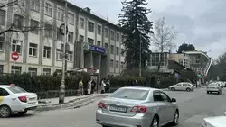 Дорогу к поликлинике №1 ремонтируют в Кисловодске