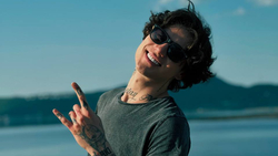 Мизулина заявила, что певцу Xolidayboy вручили повестку в аэропорту Ставрополя