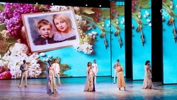 Автомобиль и поездка в Петербург: победительниц конкурса «Женщина года» наградили в Ставрополе