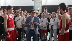 Олимпийский чемпион по боксу Альберт Батыргазиев преподал «урок большого спорта» юным ставропольцам