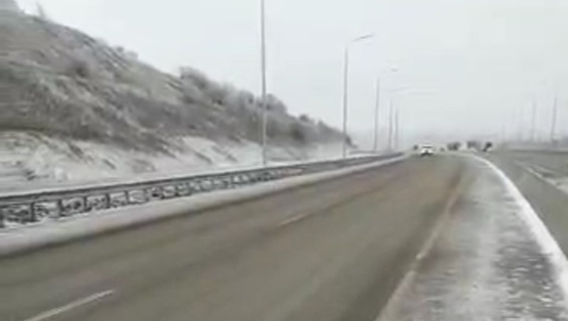 Водителей предупредили об опасности из-за дождя на трассе Минводы — Кисловодск