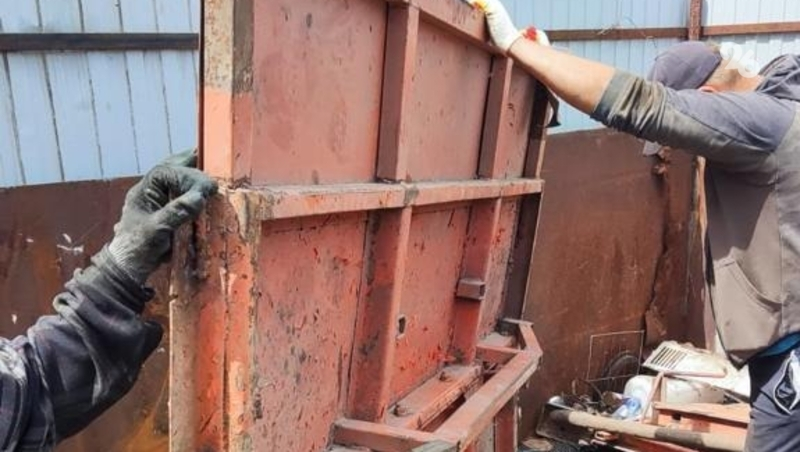 Ипатовского депутата обвинили в растрате имущества местного предприятия